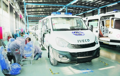 南京英德利爭(zhēng)分奪秒月底前交付33臺(tái)救護(hù)車(chē)