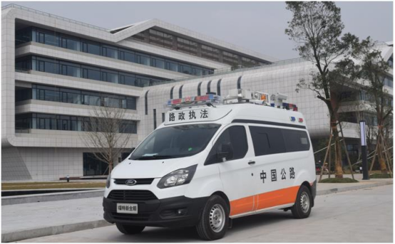 與疫情賽跑！“六合造”救護車奔赴抗疫一線