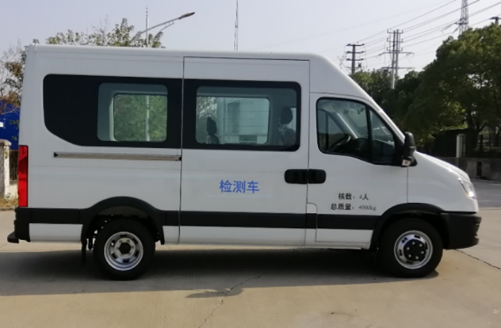 依維柯防疫檢測(cè)、監(jiān)測(cè)車